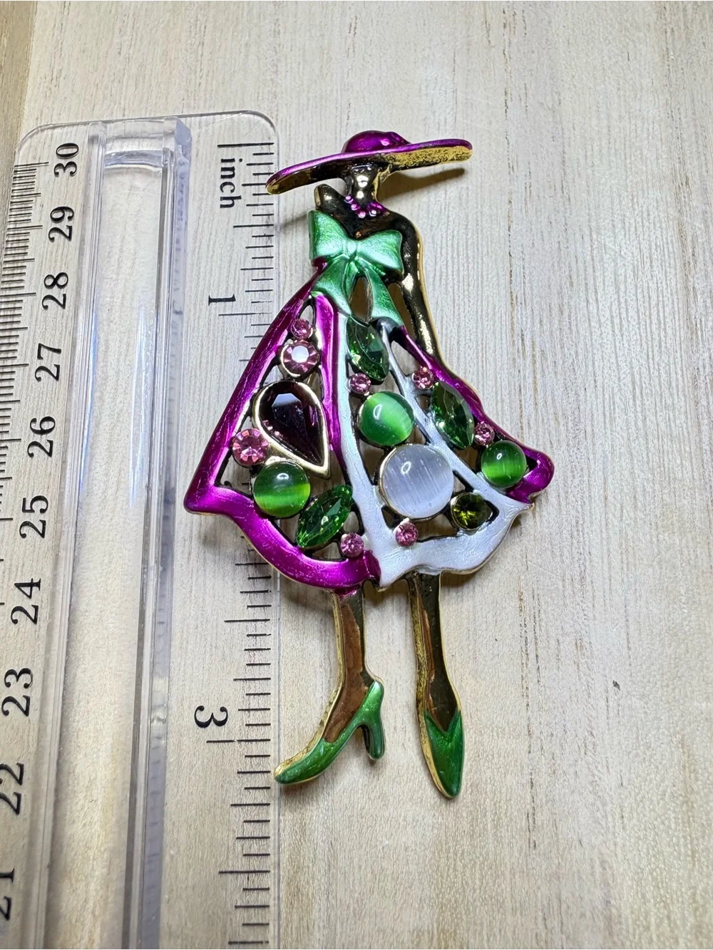 Fashion Enamel Dress Brooch with Pink and Green Accents